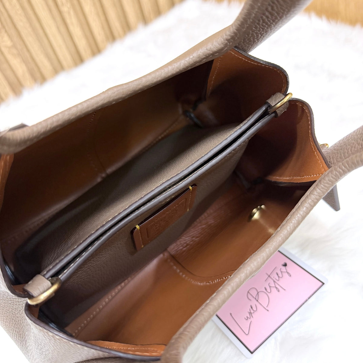 COACH Retail Lana Shoulder Bag 23 | Dark Stone