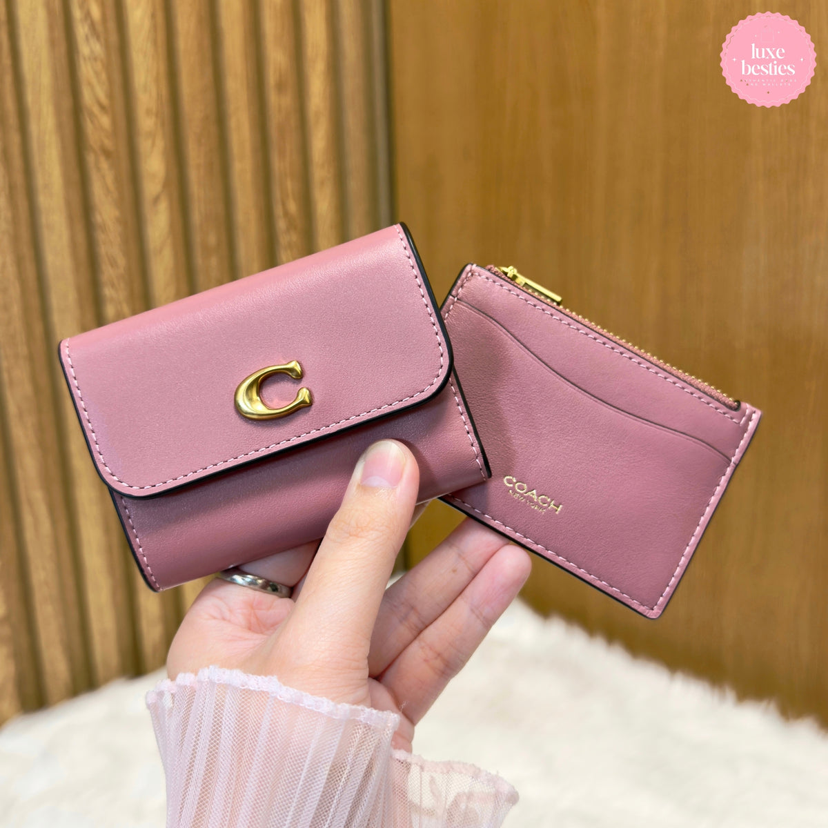 COACH Retail Essential Card Holder Wallet | Peony