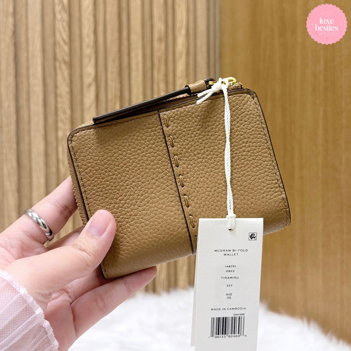TORY BURCH Retail Mcgraw Bi-Fold Wallet | Tiramisu