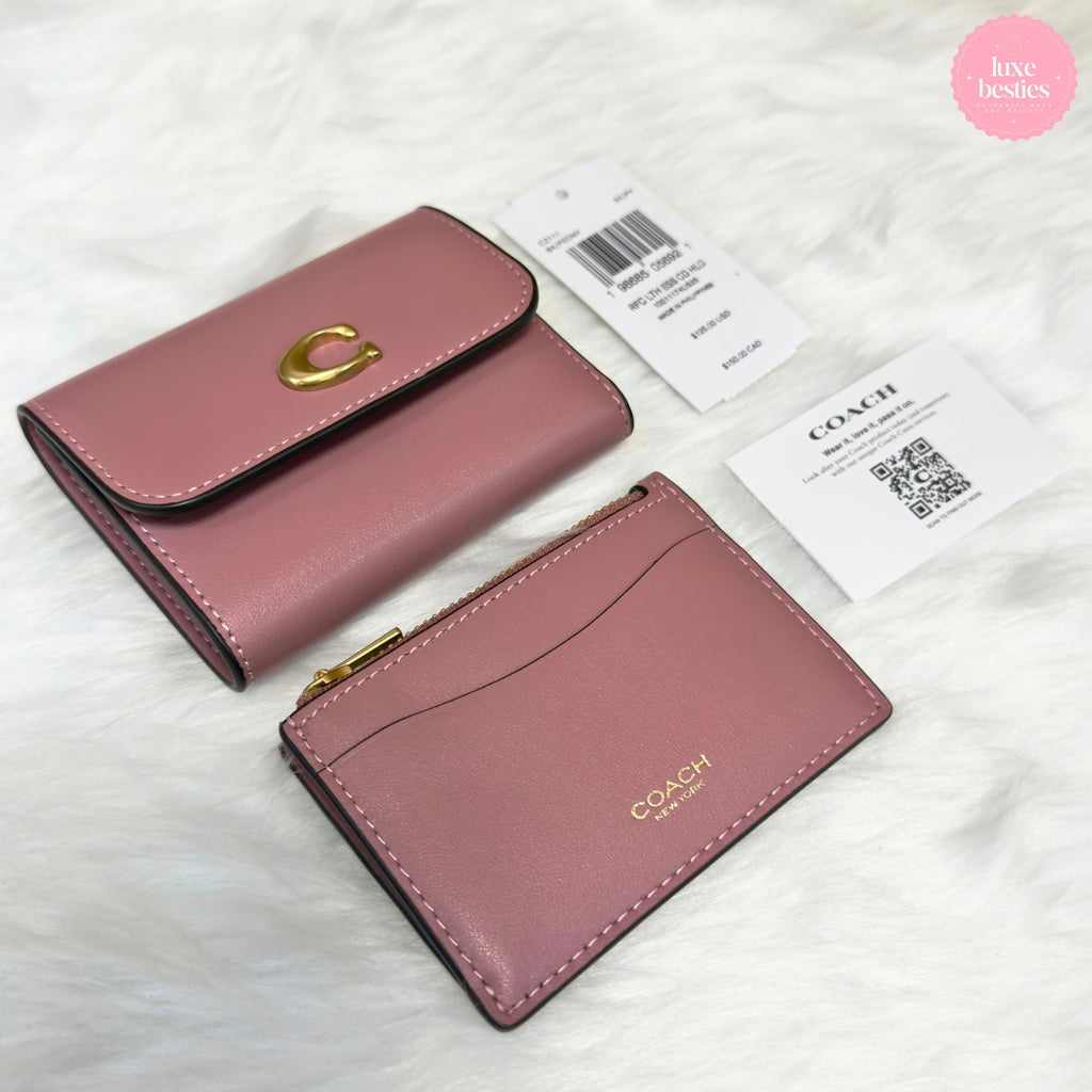COACH Retail Essential Card Holder Wallet | Peony