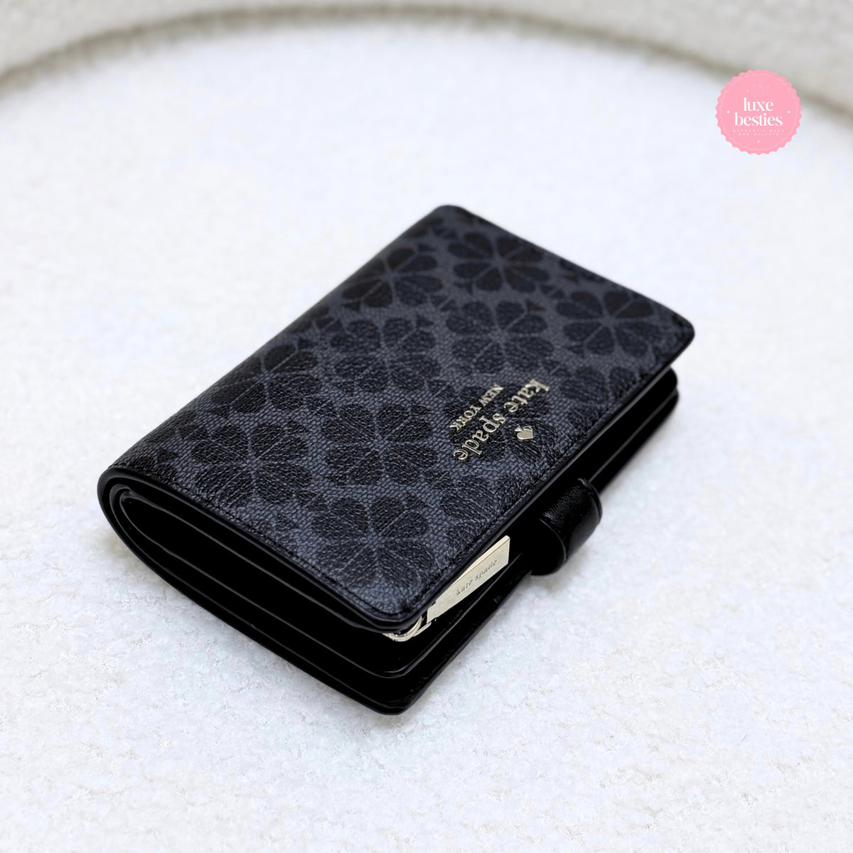 KATE SPADE Spade Flower Medium Bifold Wallet | Black